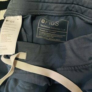 Figs Zamora Jogger Scrub Pants           Large Petite Dark Harbor